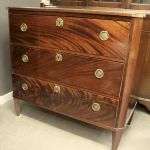 827 1442 CHEST OF DRAWERS